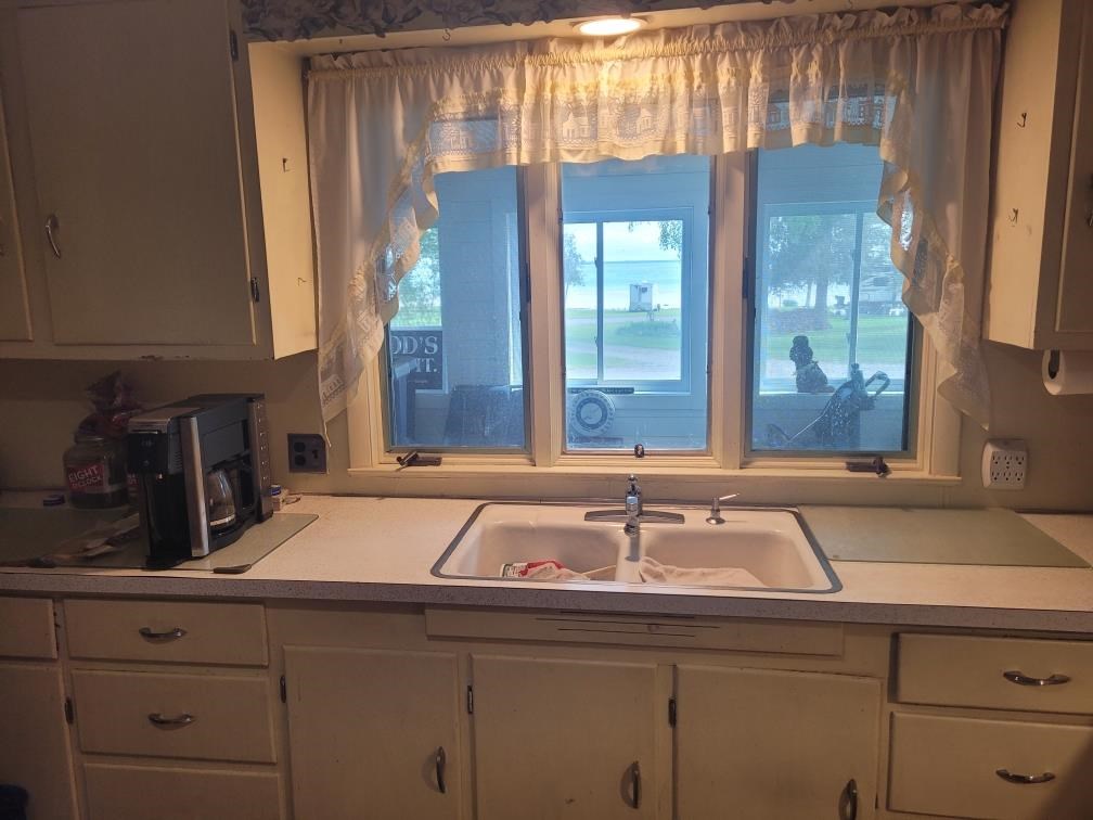 15105 Beaumont Drive Cheboygan MI 49721