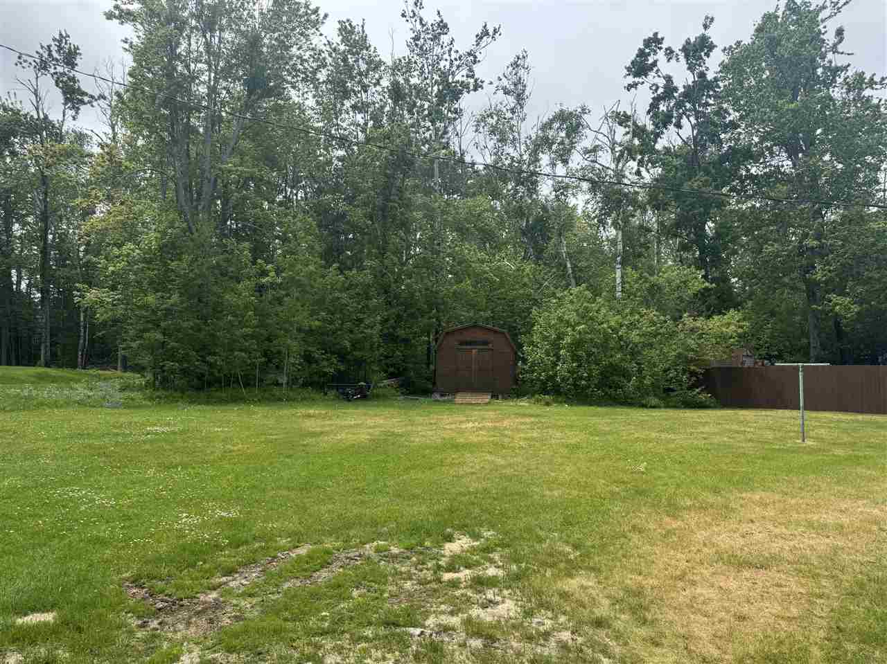 15105 Beaumont Drive Cheboygan MI 49721