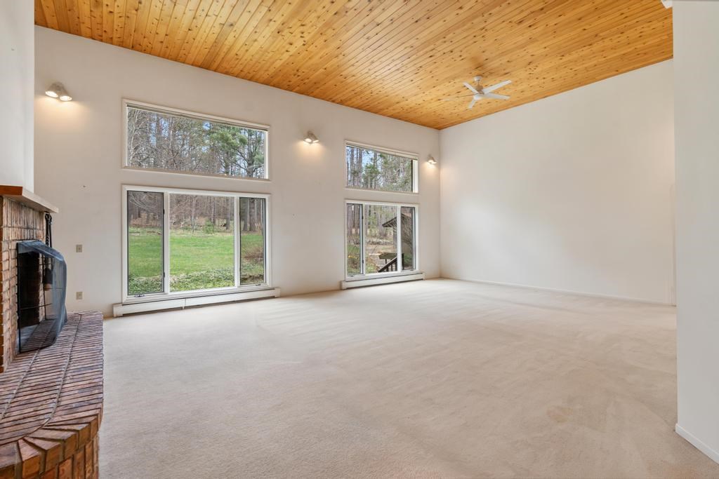 340 Hill Street Petoskey MI 49770