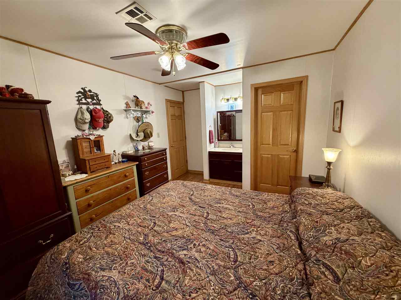 27646 White Cedar Trail Beaver Island MI 49782