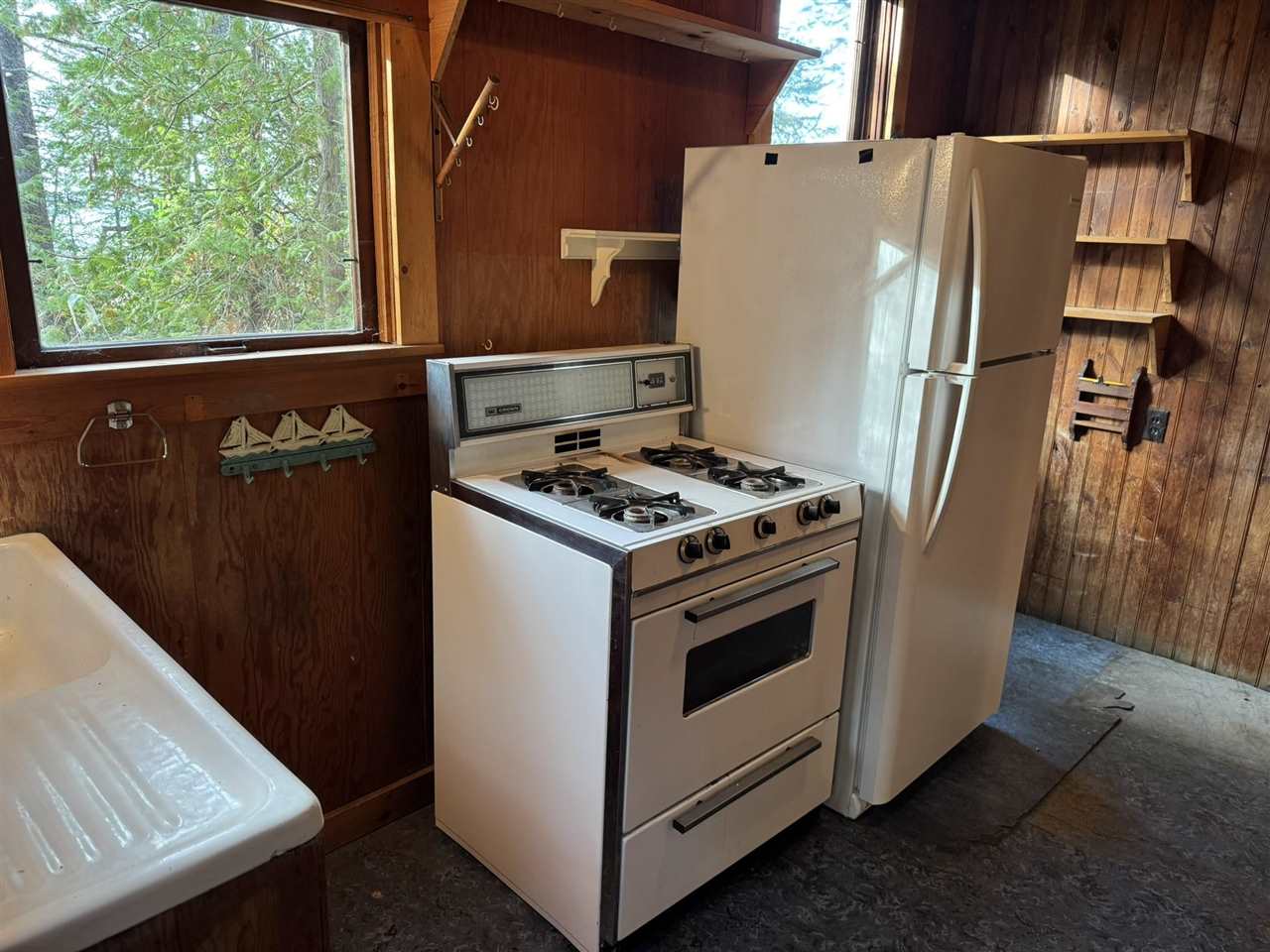 416 Lakeside Drive Mackinaw City MI 49701