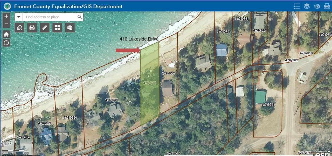 416 Lakeside Drive Mackinaw City MI 49701