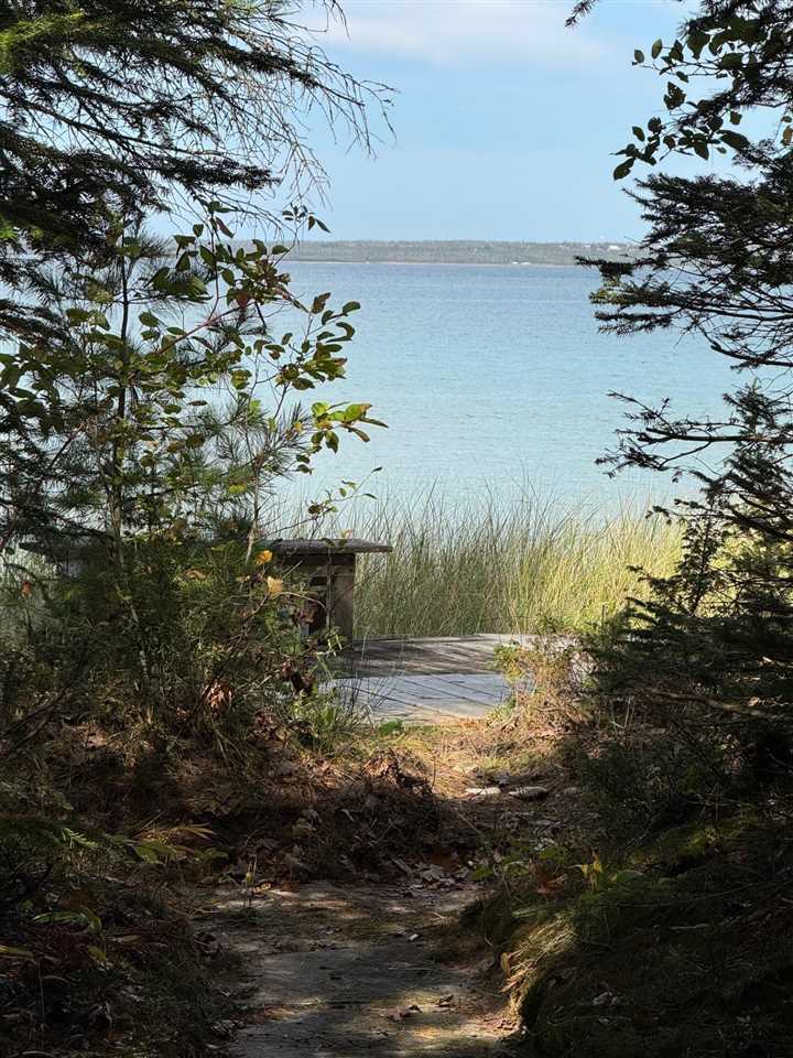 416 Lakeside Drive Mackinaw City MI 49701