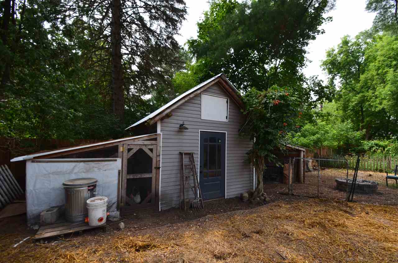 408 Williams Street East Jordan MI 49727