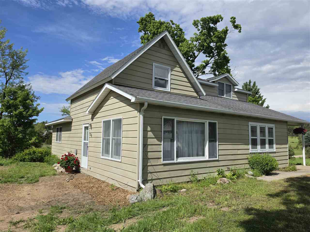 7249 S State Road Harbor Springs MI 49740