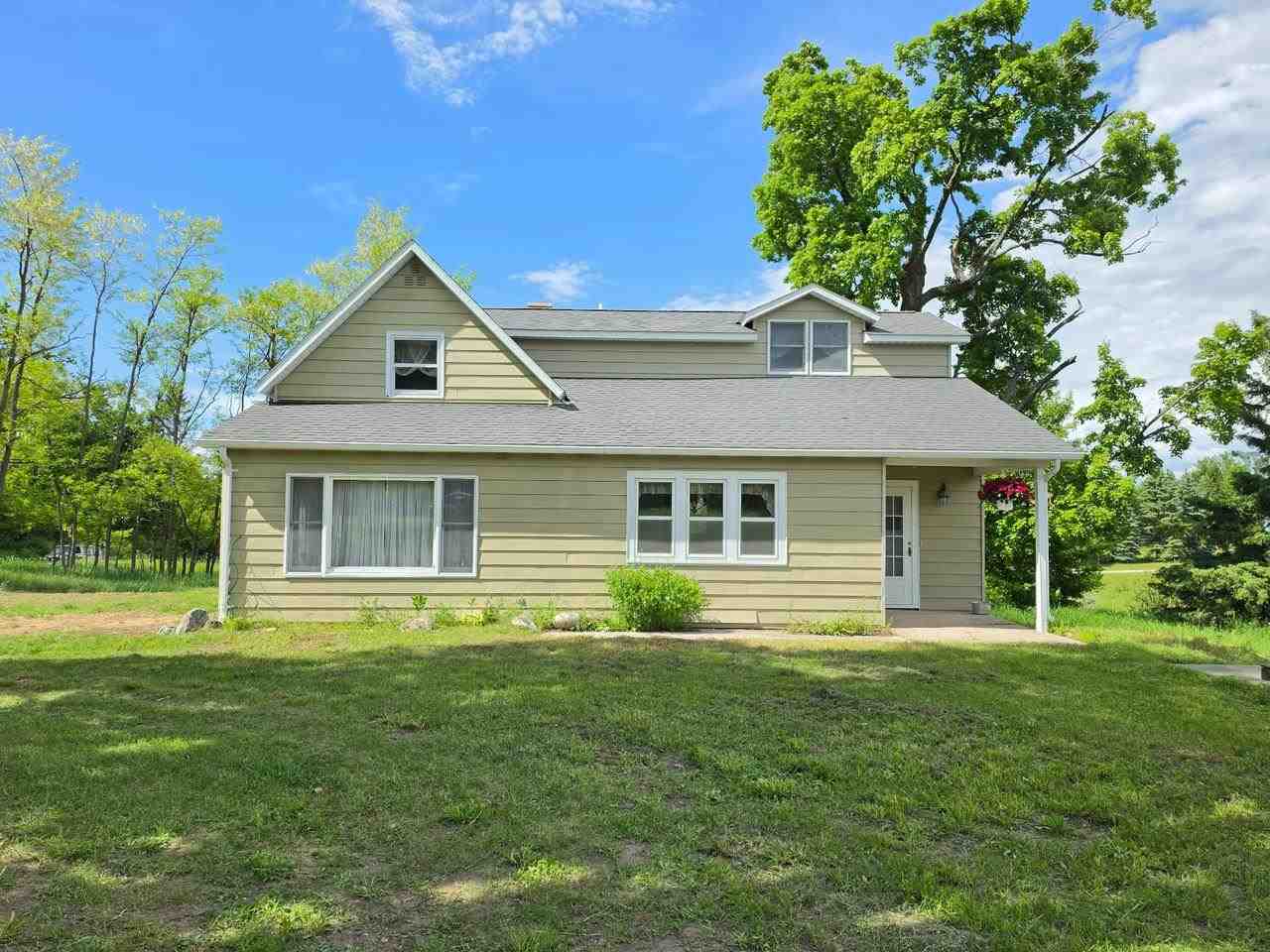 7249 S State Road Harbor Springs MI 49740