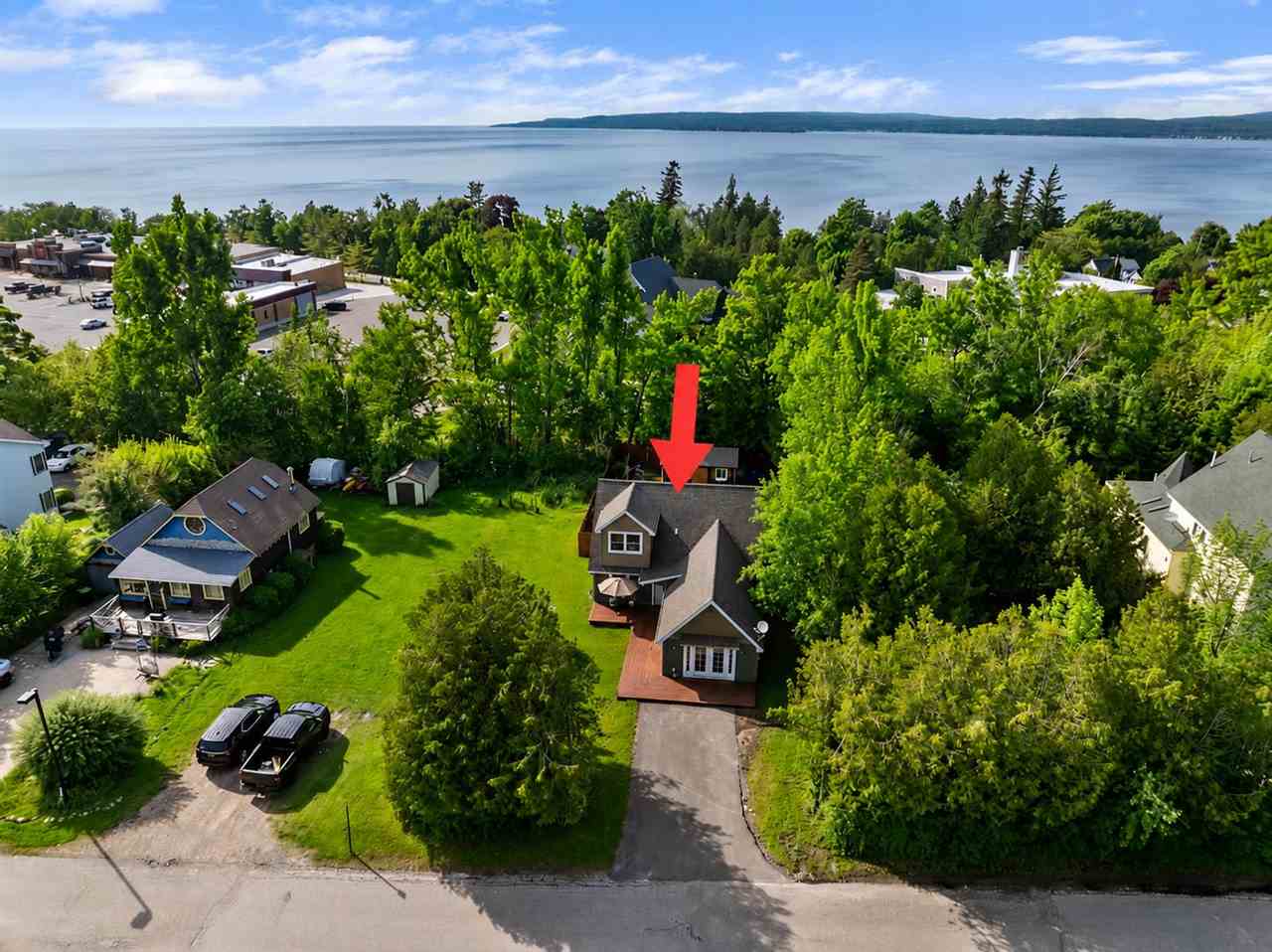 919 Arlington Avenue Petoskey MI 49770