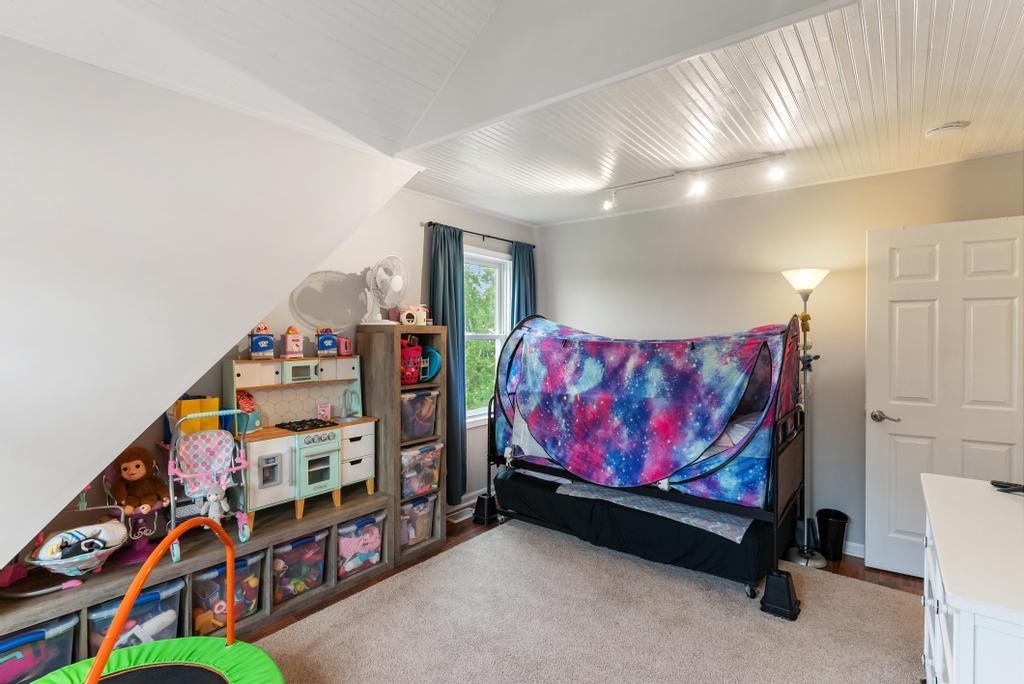 919 Arlington Avenue Petoskey MI 49770
