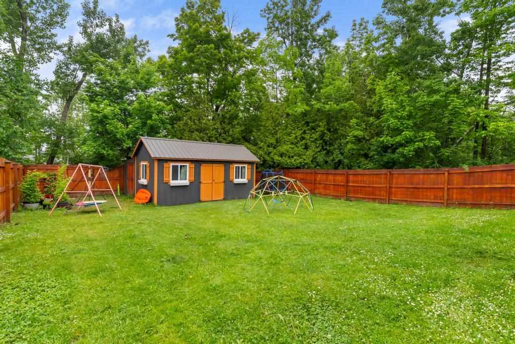 919 Arlington Avenue Petoskey MI 49770
