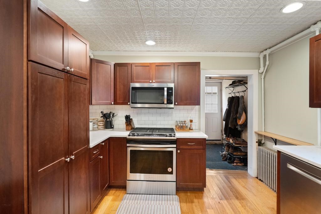 610 Grove Street Petoskey MI 49770