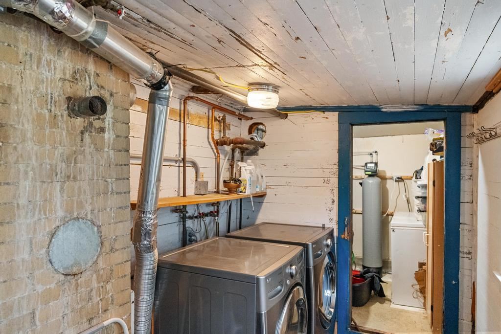 610 Grove Street Petoskey MI 49770