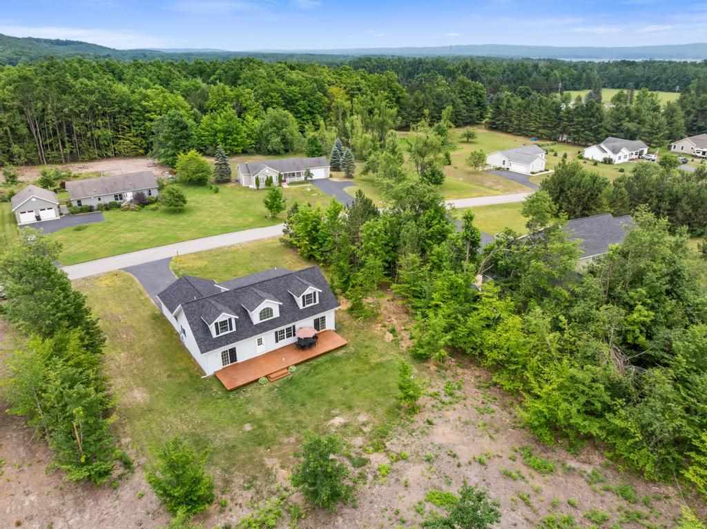 7868 Red Pine Trail Alanson MI 49706