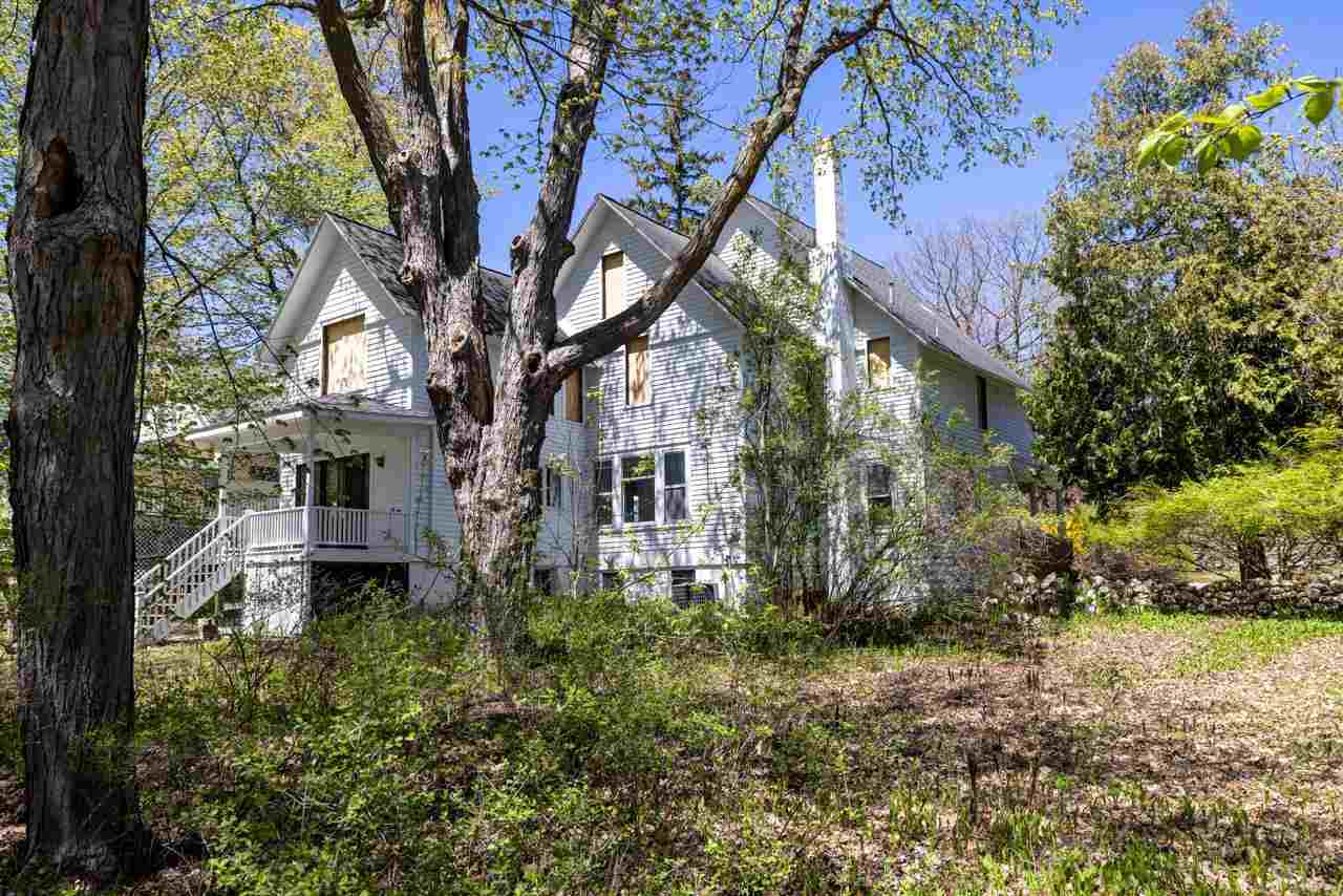 310 Clinton Street Charlevoix MI 49720