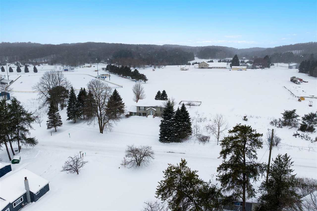 1199 W Intermediate Lake Drive Central Lake MI 49622