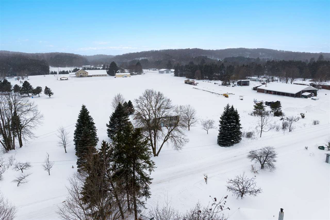 1199 W Intermediate Lake Drive Central Lake MI 49622