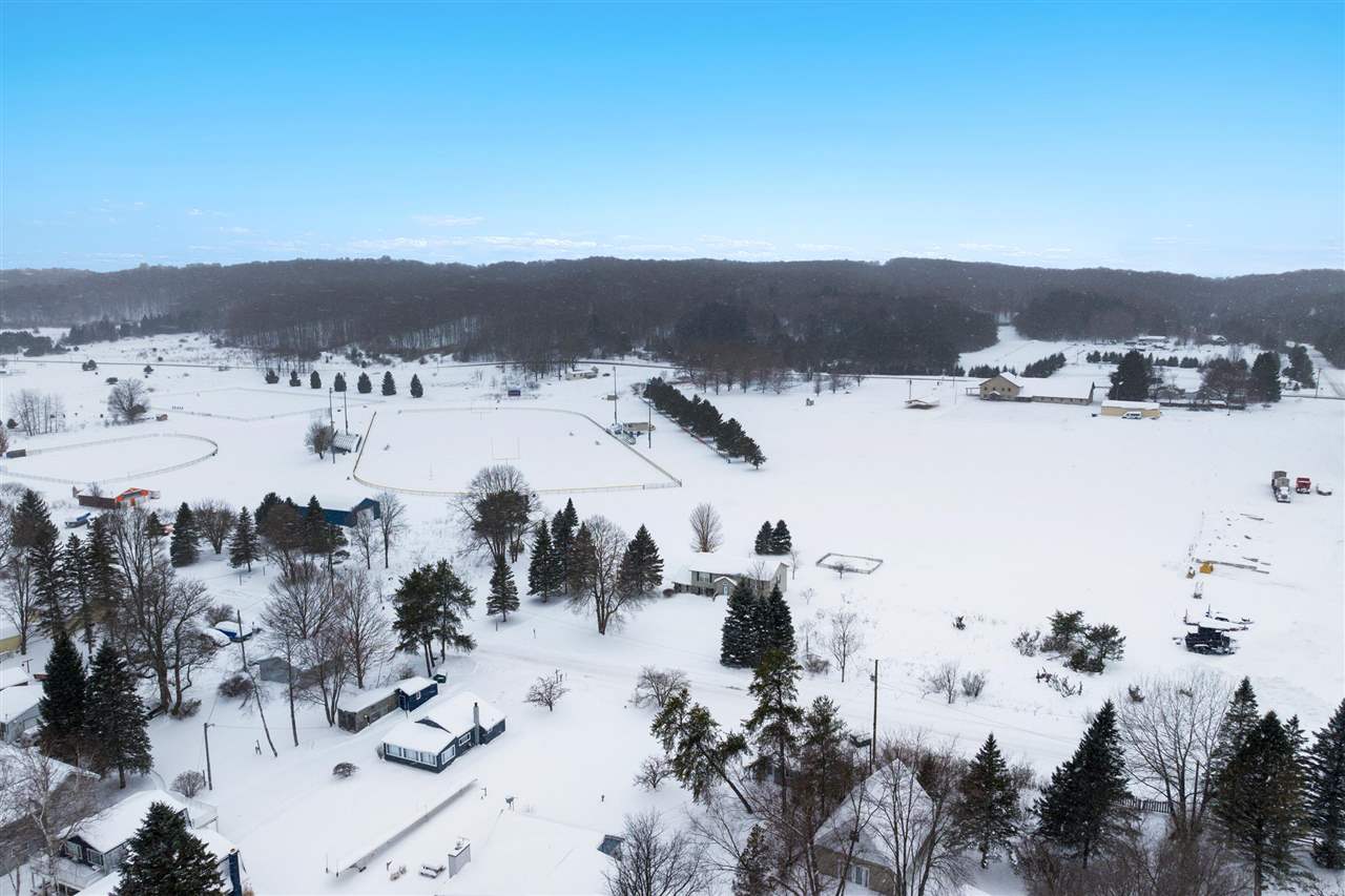 1199 W Intermediate Lake Drive Central Lake MI 49622