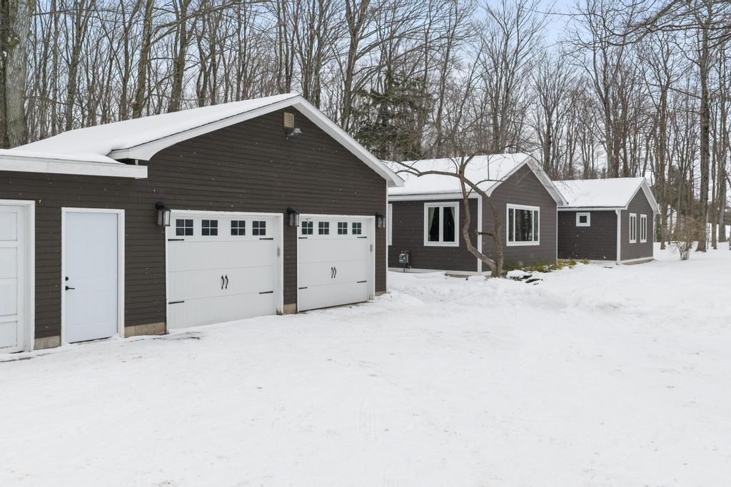 9298 Old Orchard Road Charlevoix MI 49720