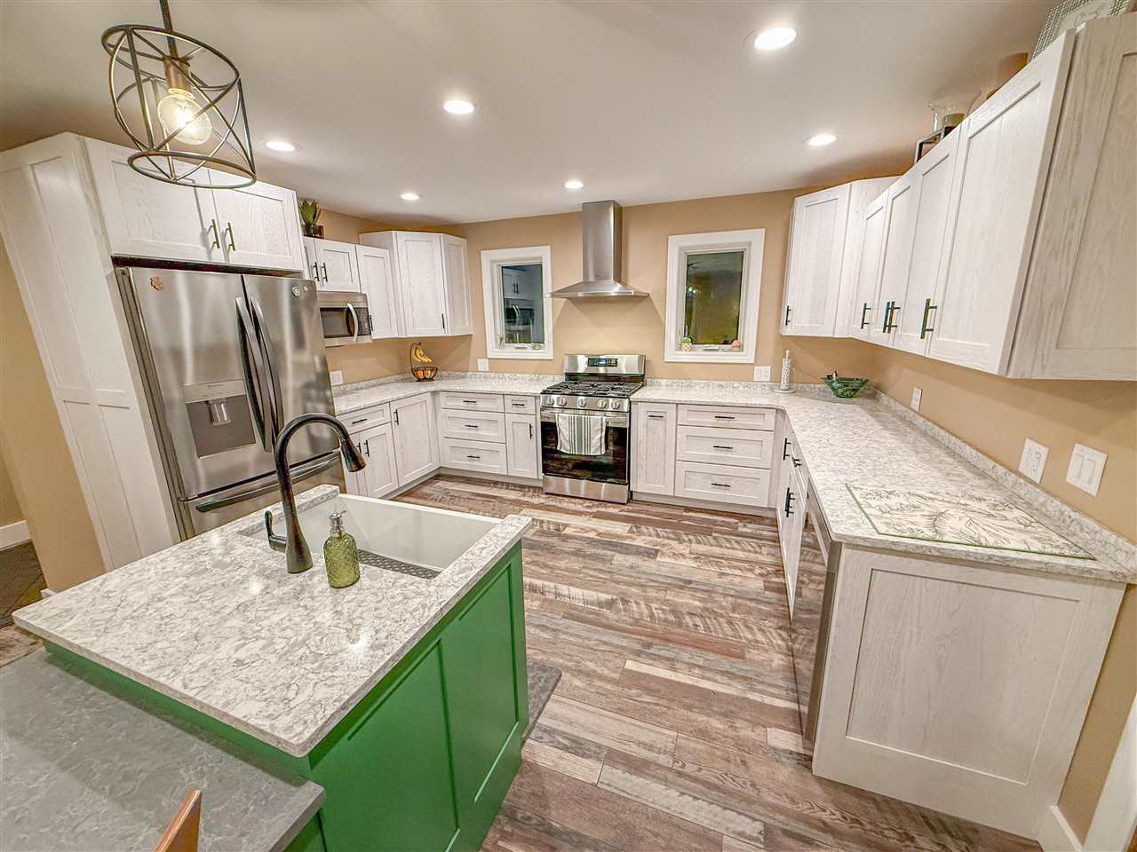 9298 Old Orchard Road Charlevoix MI 49720