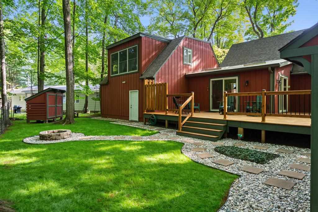 599 Sargent Street Harbor Springs MI 49740