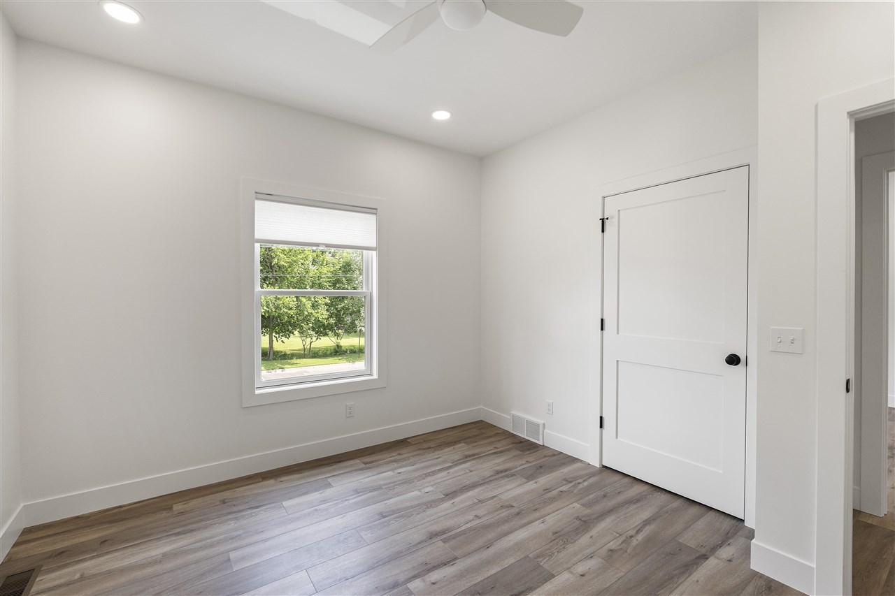 202 W Carpenter Charlevoix MI 49720