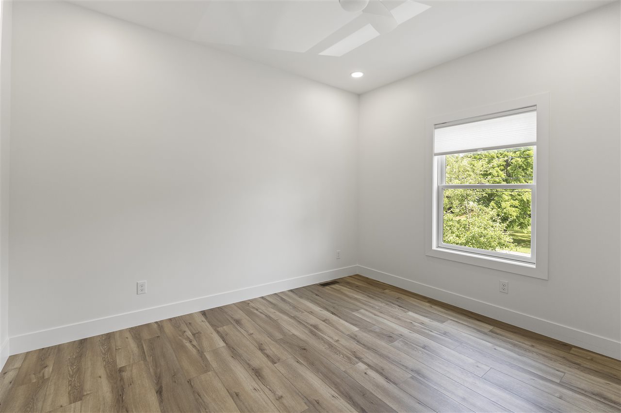 202 W Carpenter Charlevoix MI 49720