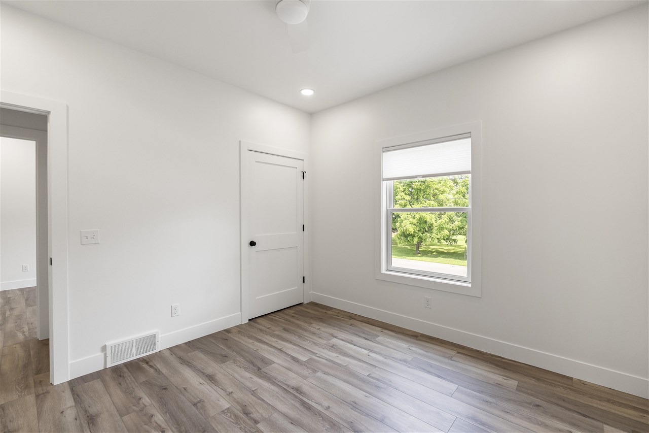 202 W Carpenter Charlevoix MI 49720