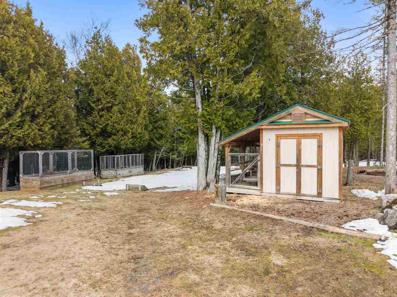 27 N 3 Mile Road Hessel MI 49745