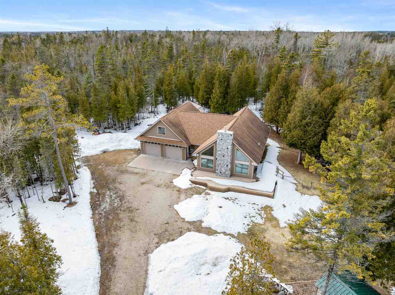 27 N 3 Mile Road Hessel MI 49745