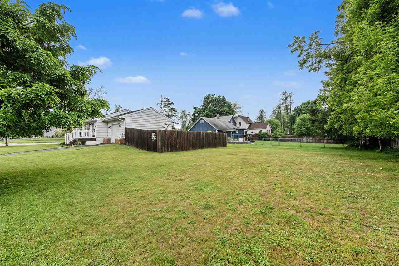 1120 Waukazoo Avenue Petoskey MI 49770
