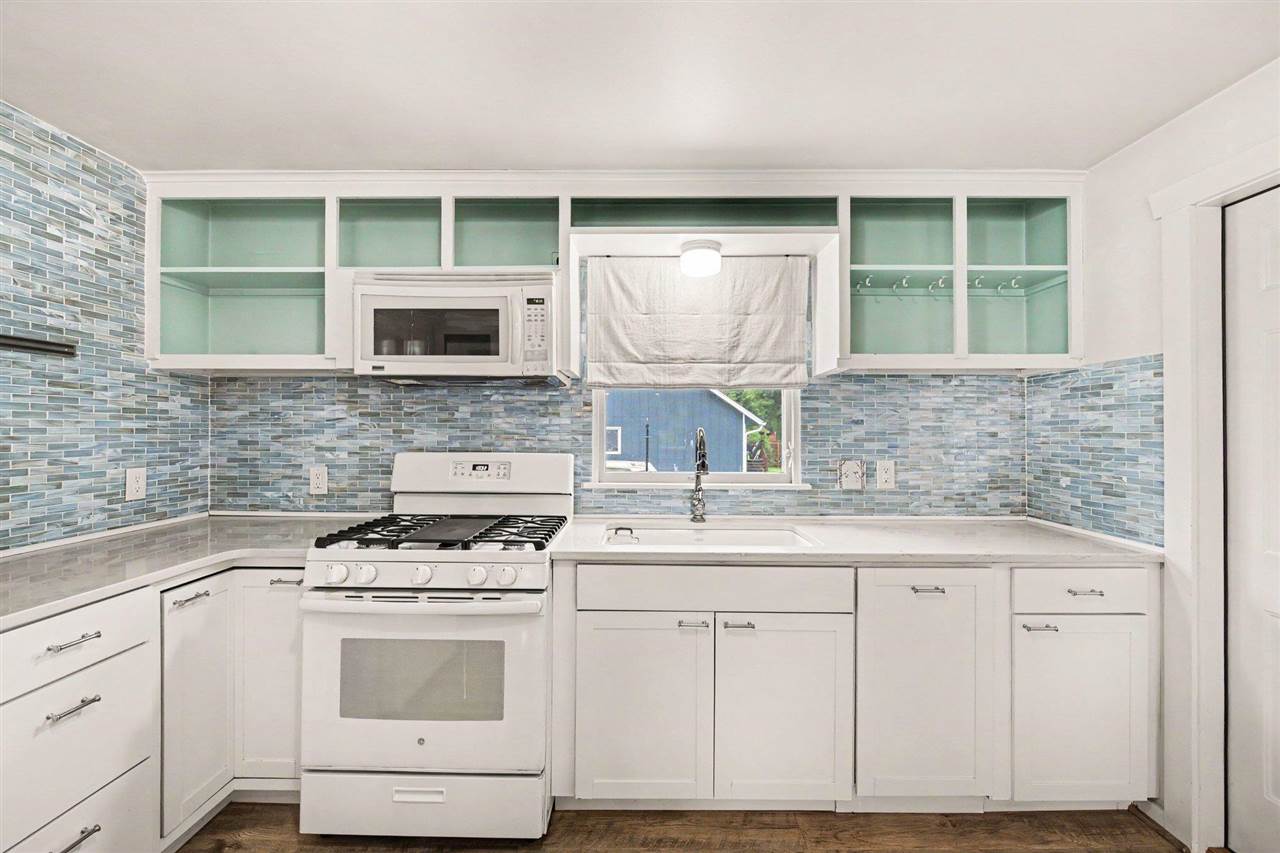 1120 Waukazoo Avenue Petoskey MI 49770