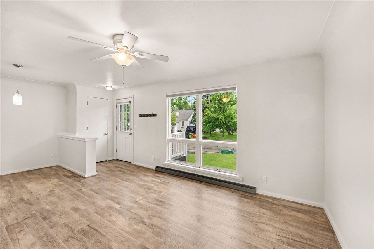 1120 Waukazoo Avenue Petoskey MI 49770
