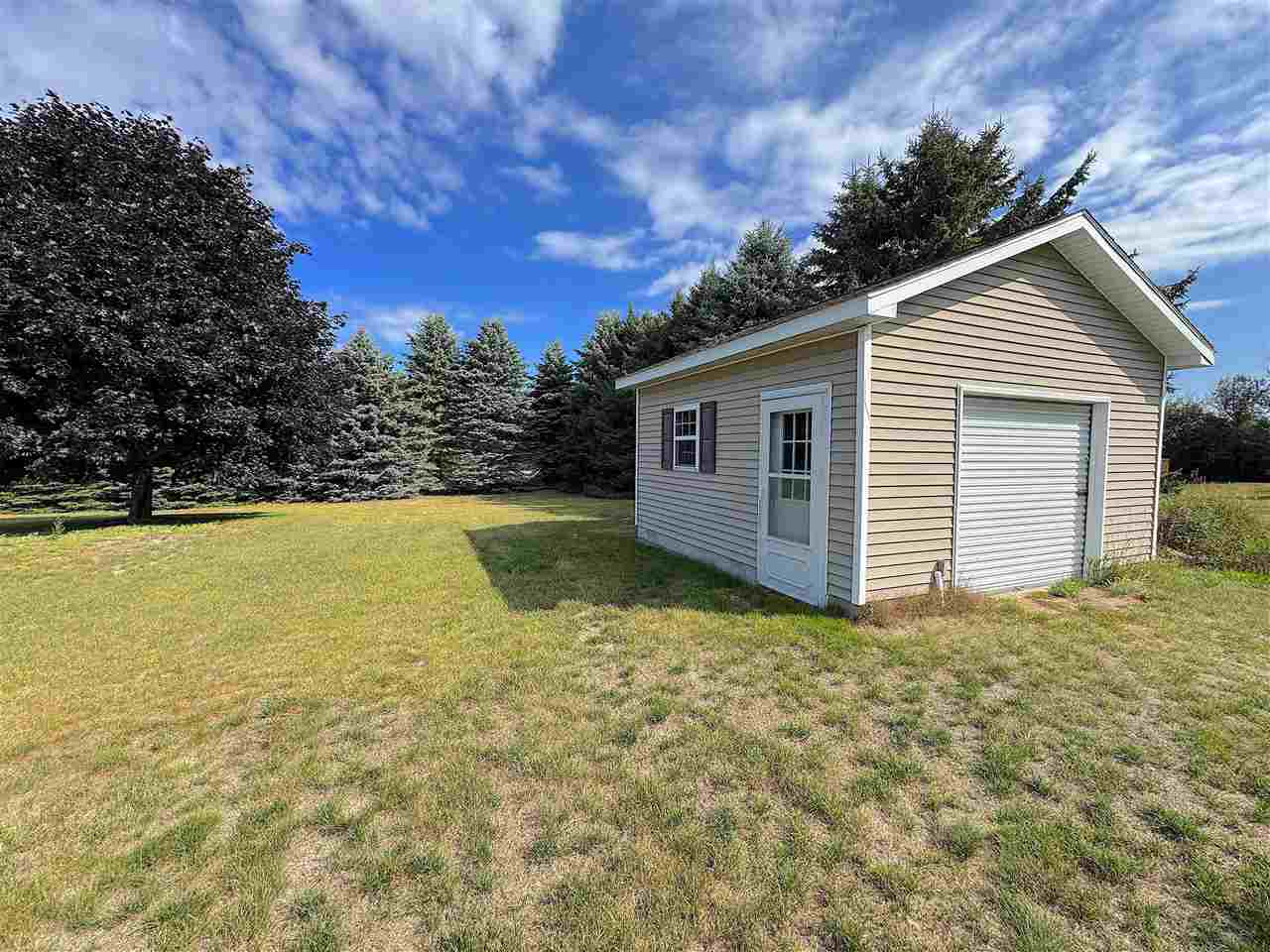 741 S Creek Court Traverse City MI 49696