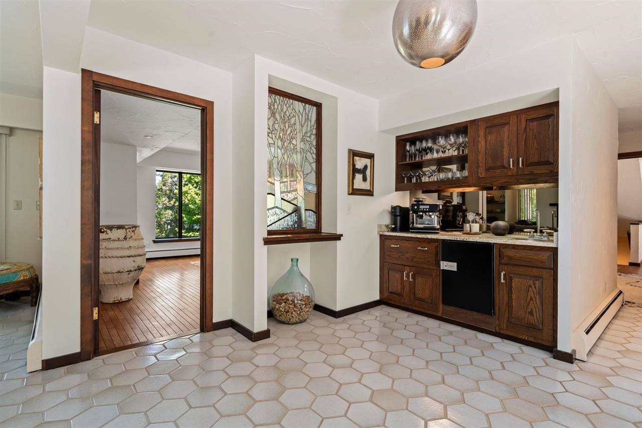 1425 Bay View Heights Drive Petoskey MI 49770