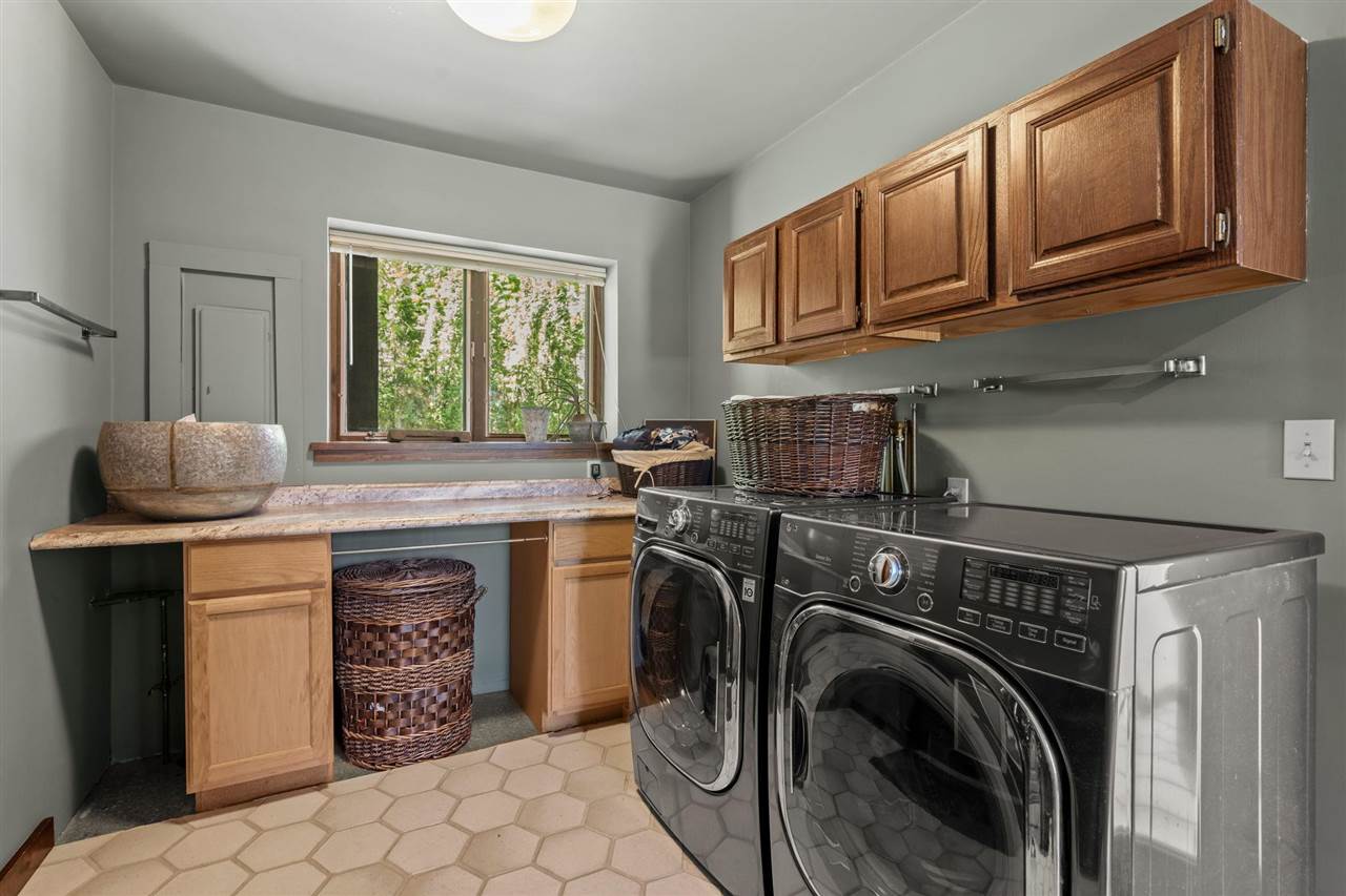 1425 Bay View Heights Drive Petoskey MI 49770