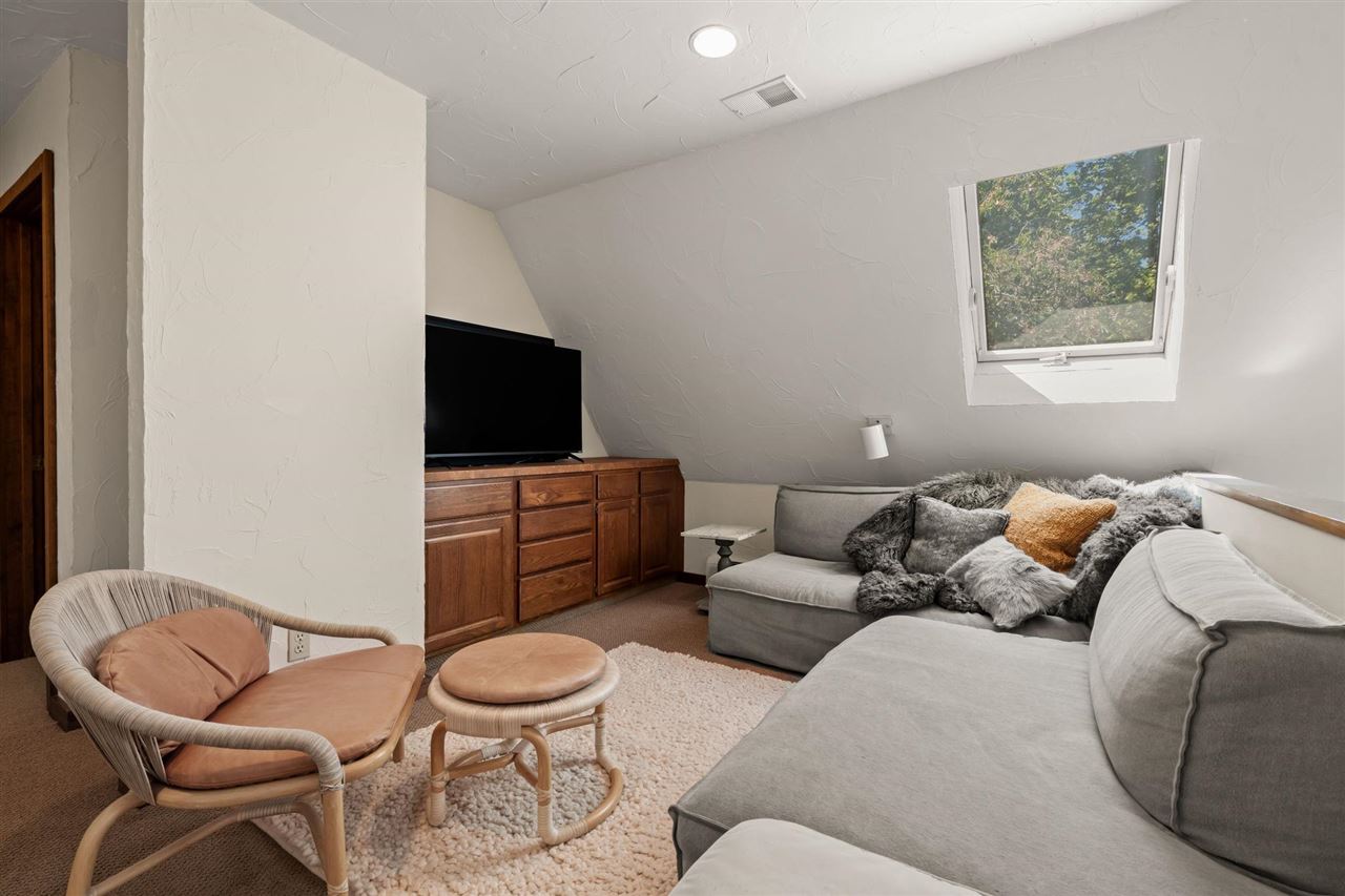 1425 Bay View Heights Drive Petoskey MI 49770