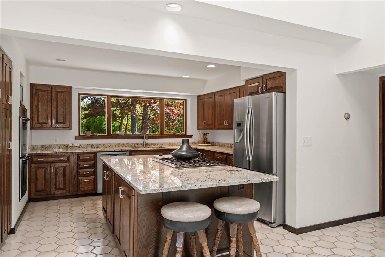 1425 Bay View Heights Drive Petoskey MI 49770