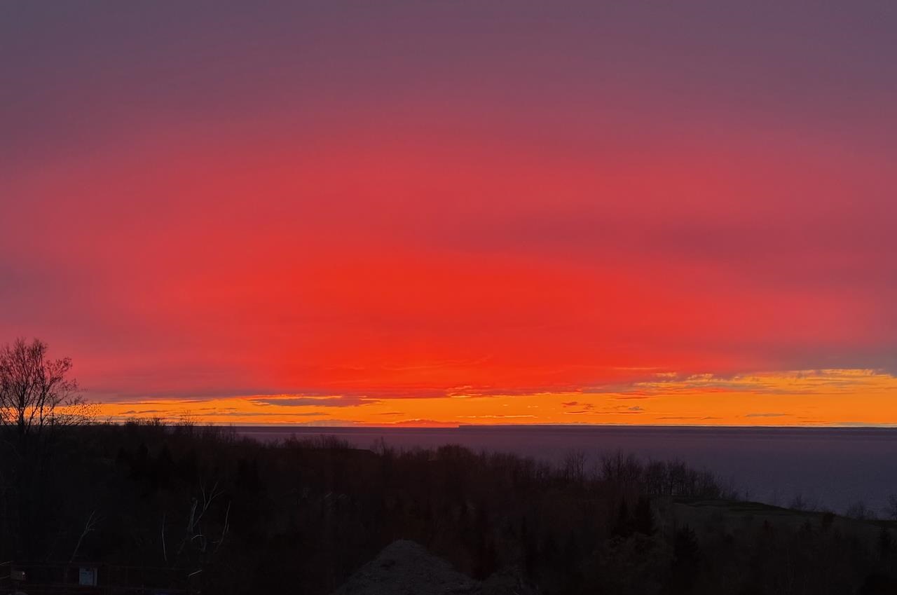 4712 Sunset View Lane Petoskey MI 49770