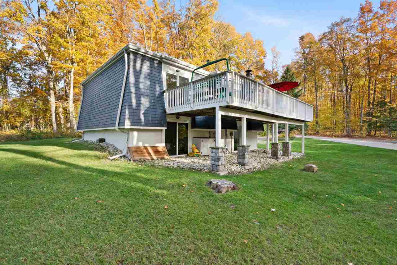 108 Stag's Run Harbor Springs MI 49740