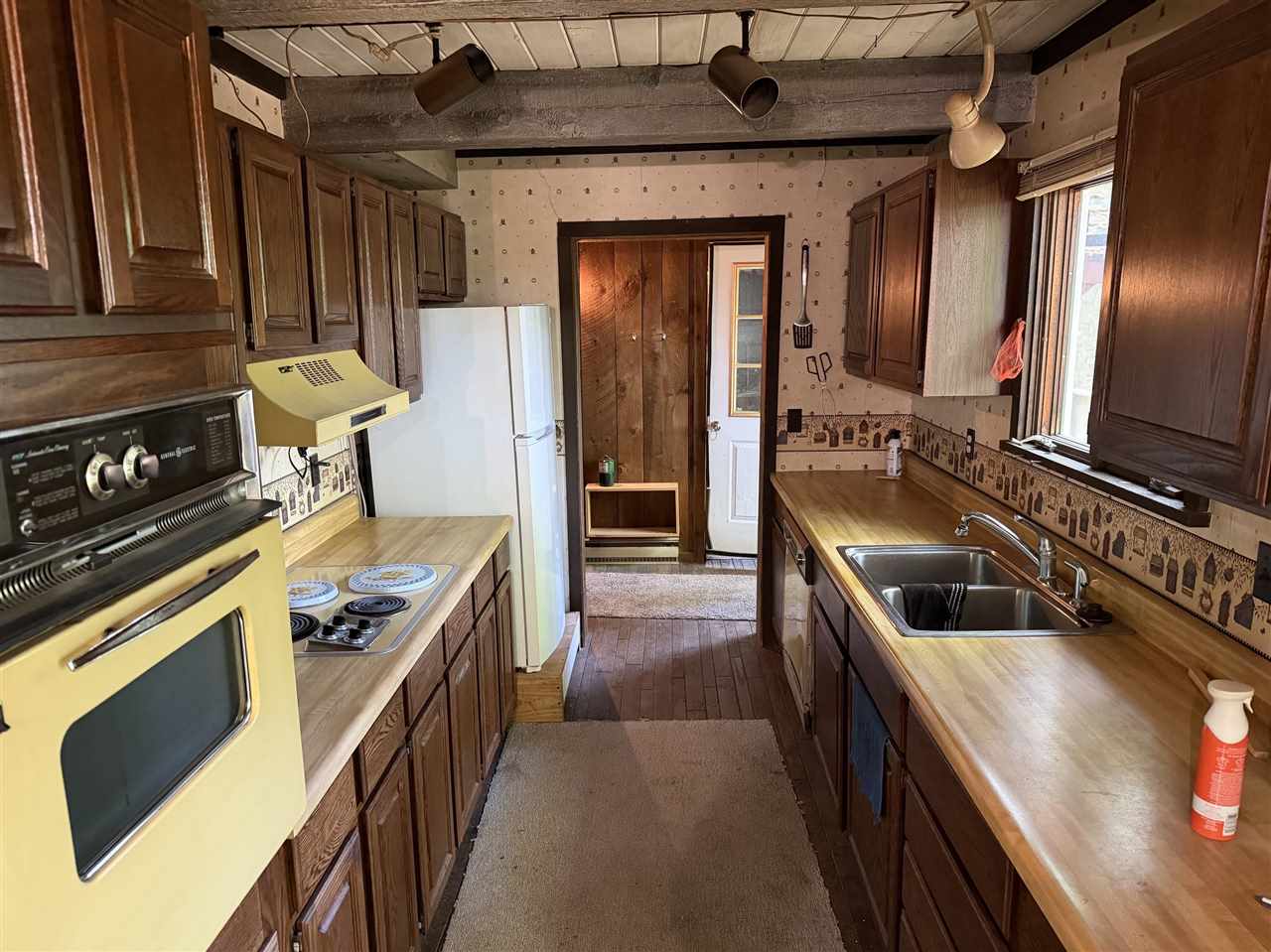 6243 Lake Grove Road Petoskey MI 49770