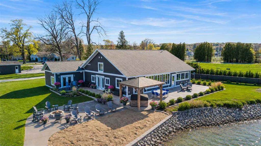 240 Water Street East Jordan MI 49727