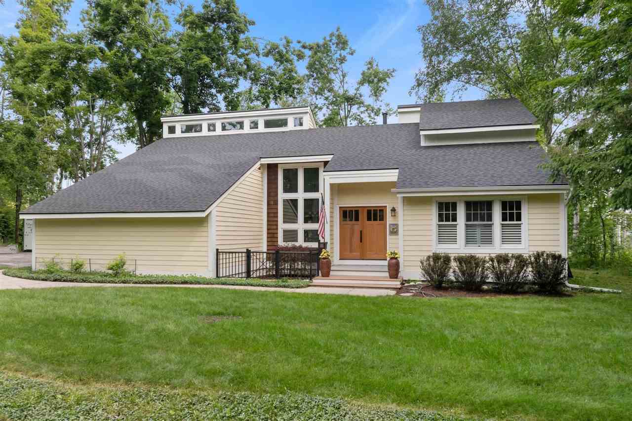 2431 Greenbriar Harbor Springs MI 49740