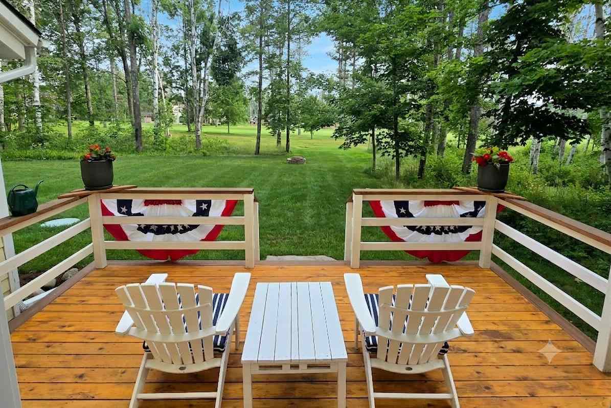 2431 Greenbriar Harbor Springs MI 49740