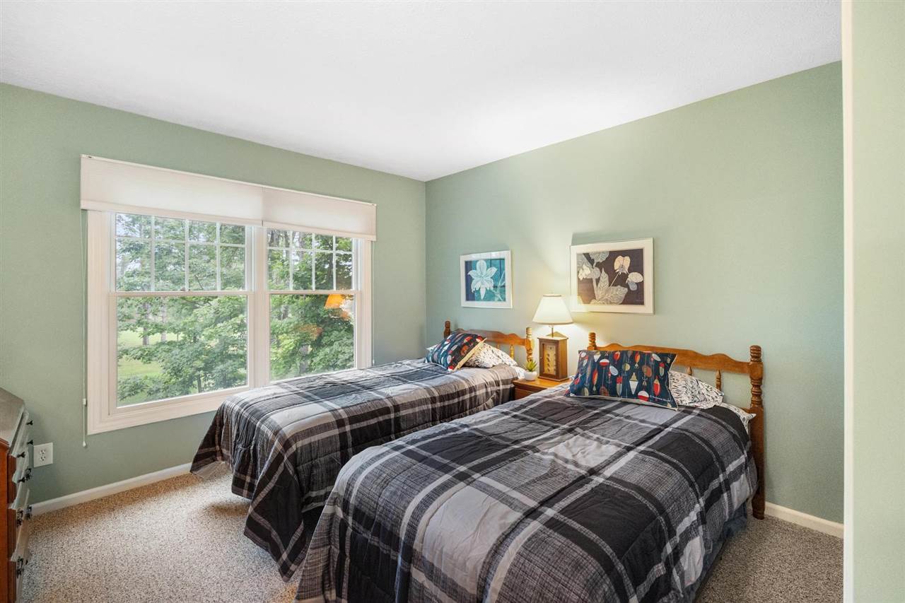 2431 Greenbriar Harbor Springs MI 49740