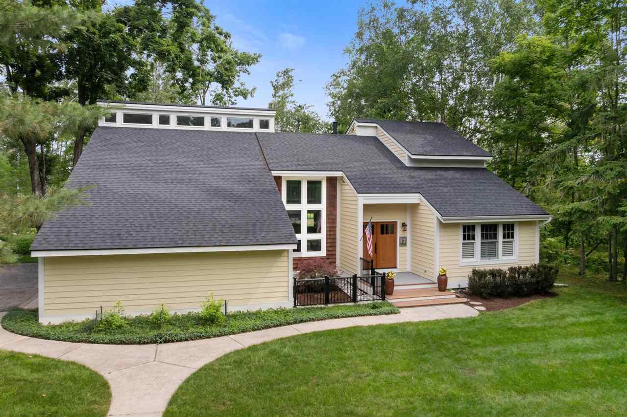2431 Greenbriar Harbor Springs MI 49740