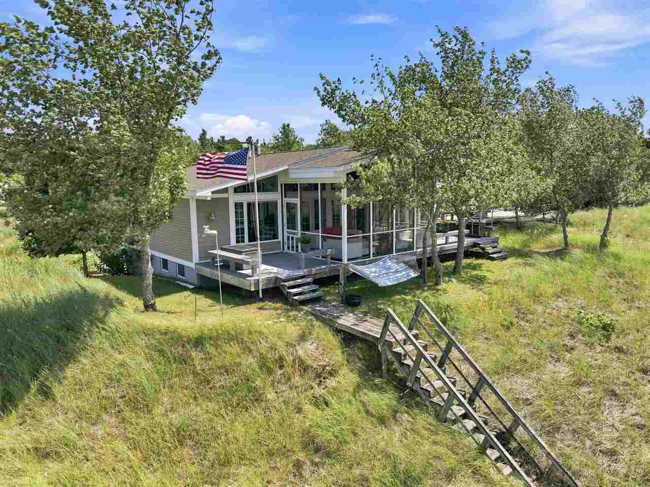 8463 Sturgeon Bay Drive Harbor Springs MI 49740