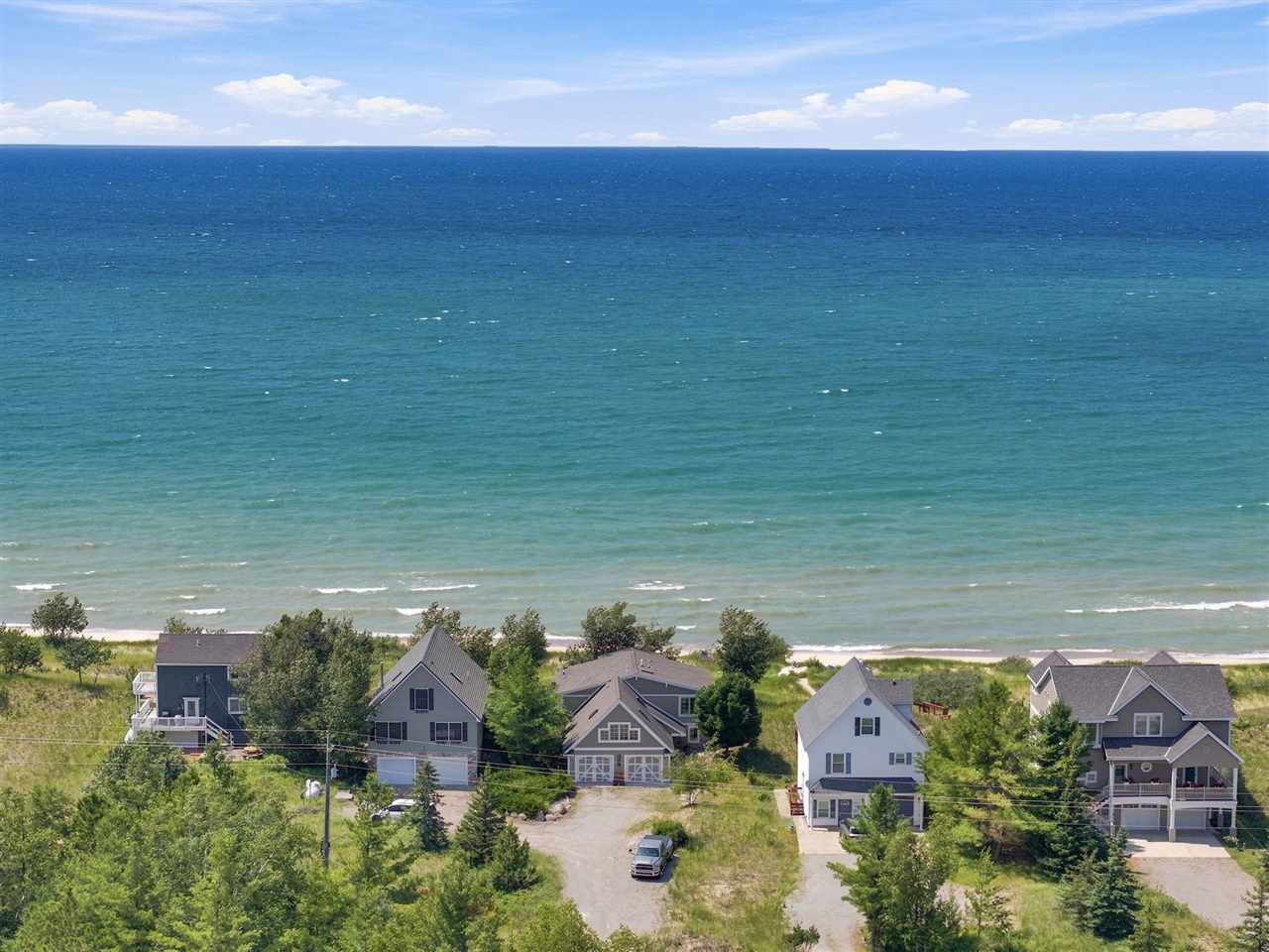 8463 Sturgeon Bay Drive Harbor Springs MI 49740