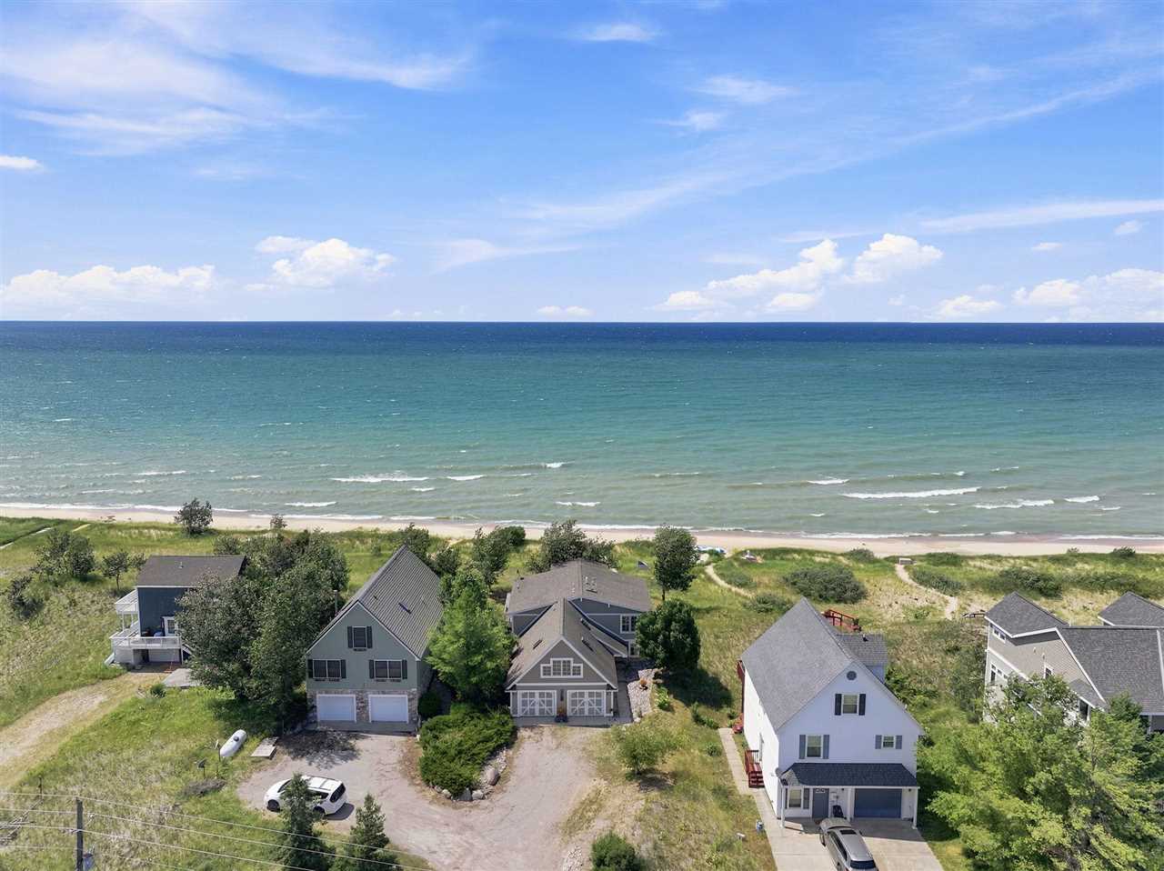 8463 Sturgeon Bay Drive Harbor Springs MI 49740