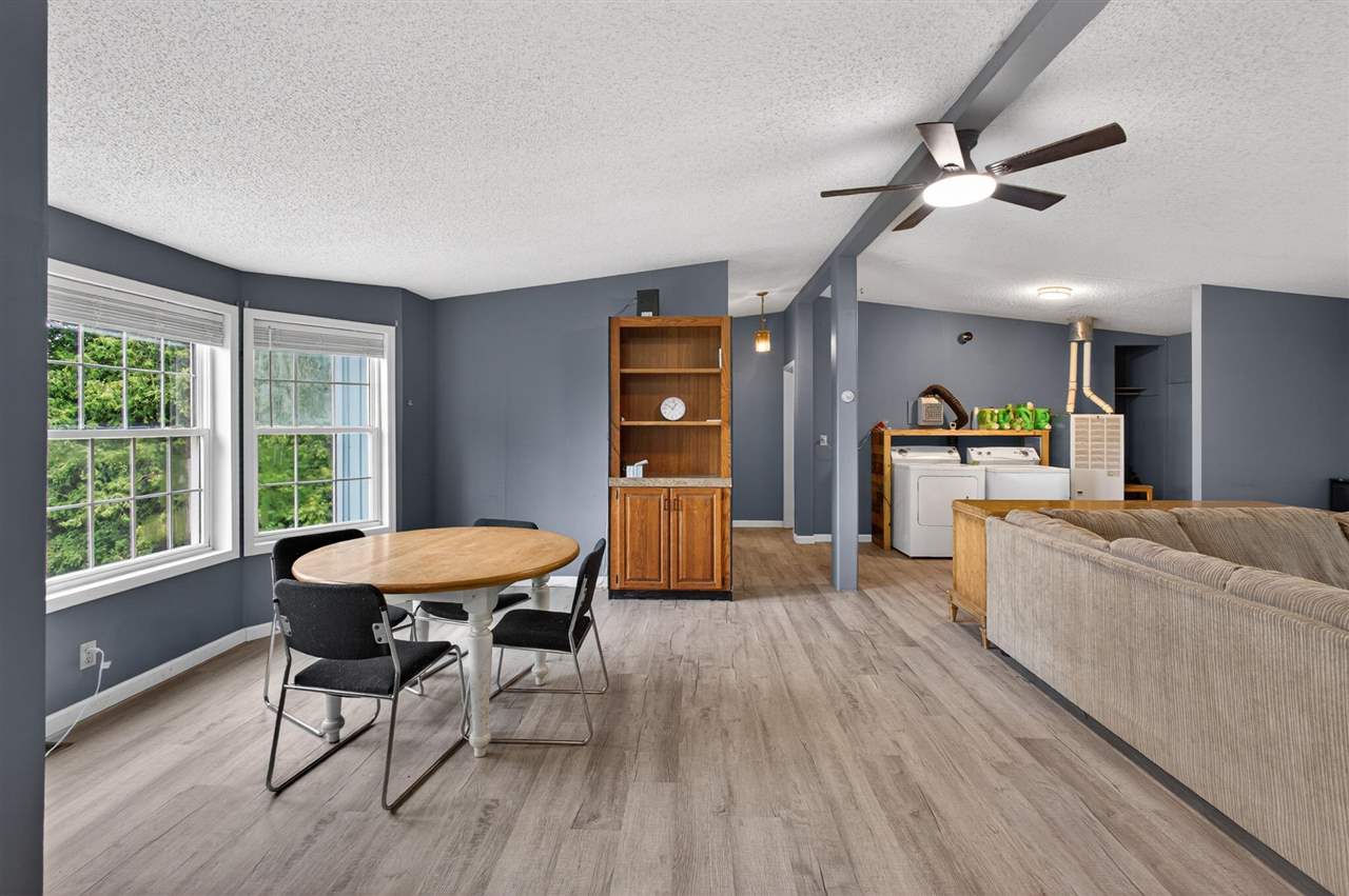 425 Knollcrest Charlevoix MI 49720