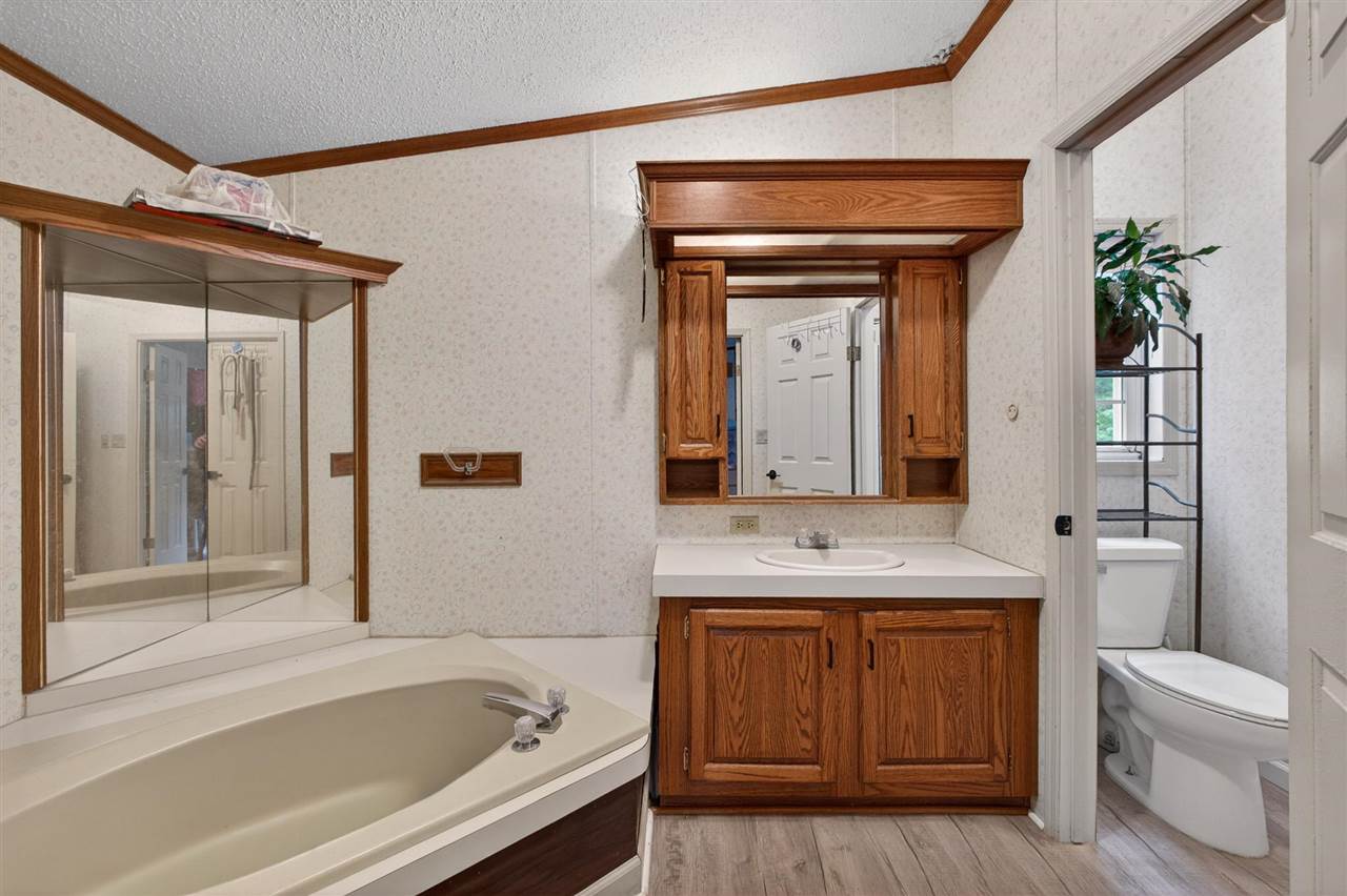 425 Knollcrest Charlevoix MI 49720