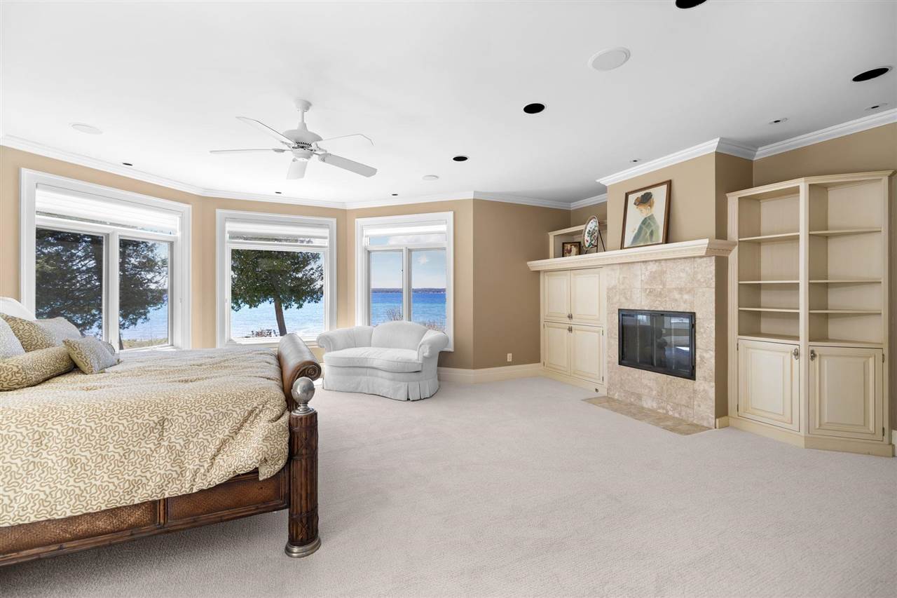 7545 Oyster Bay Drive Charlevoix MI 49720